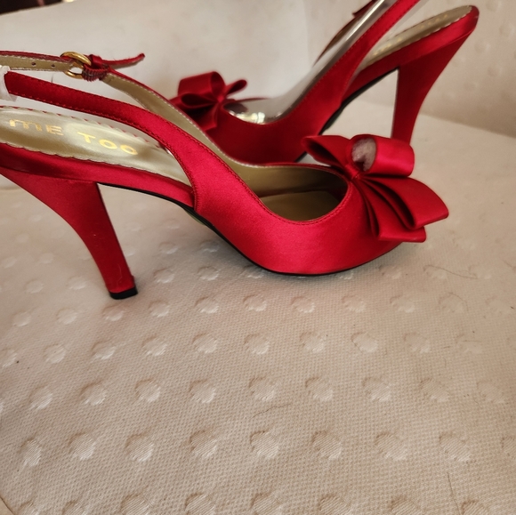 Heel pumps - Picture 2 of 4